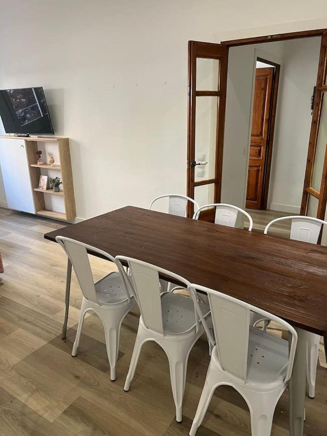 2 Bedrooms Well Connected Apartamento